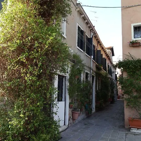 Artist House Appartement *