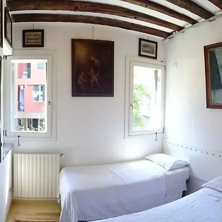 Artist House Appartement *